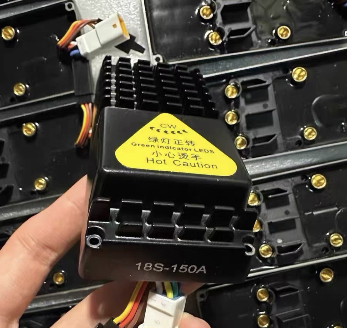 新型18S 150A FOCブラシレスESC 6S-18S高 - Drone Battery High Voltage のレビューと価格